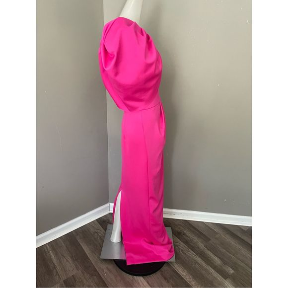 Black Halo Egan One-Shoulder Gown - Picture 8 of 14